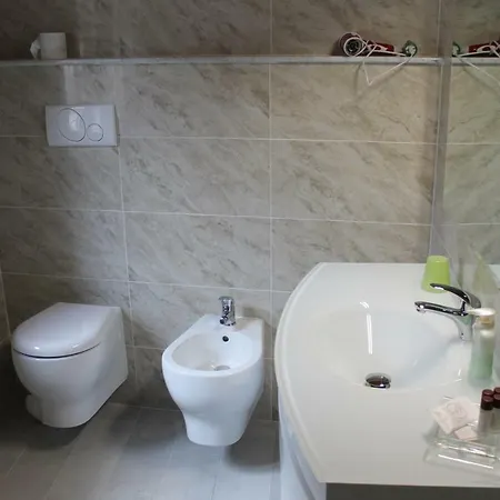 Apartment Casa Stefania Mandello del Lario
